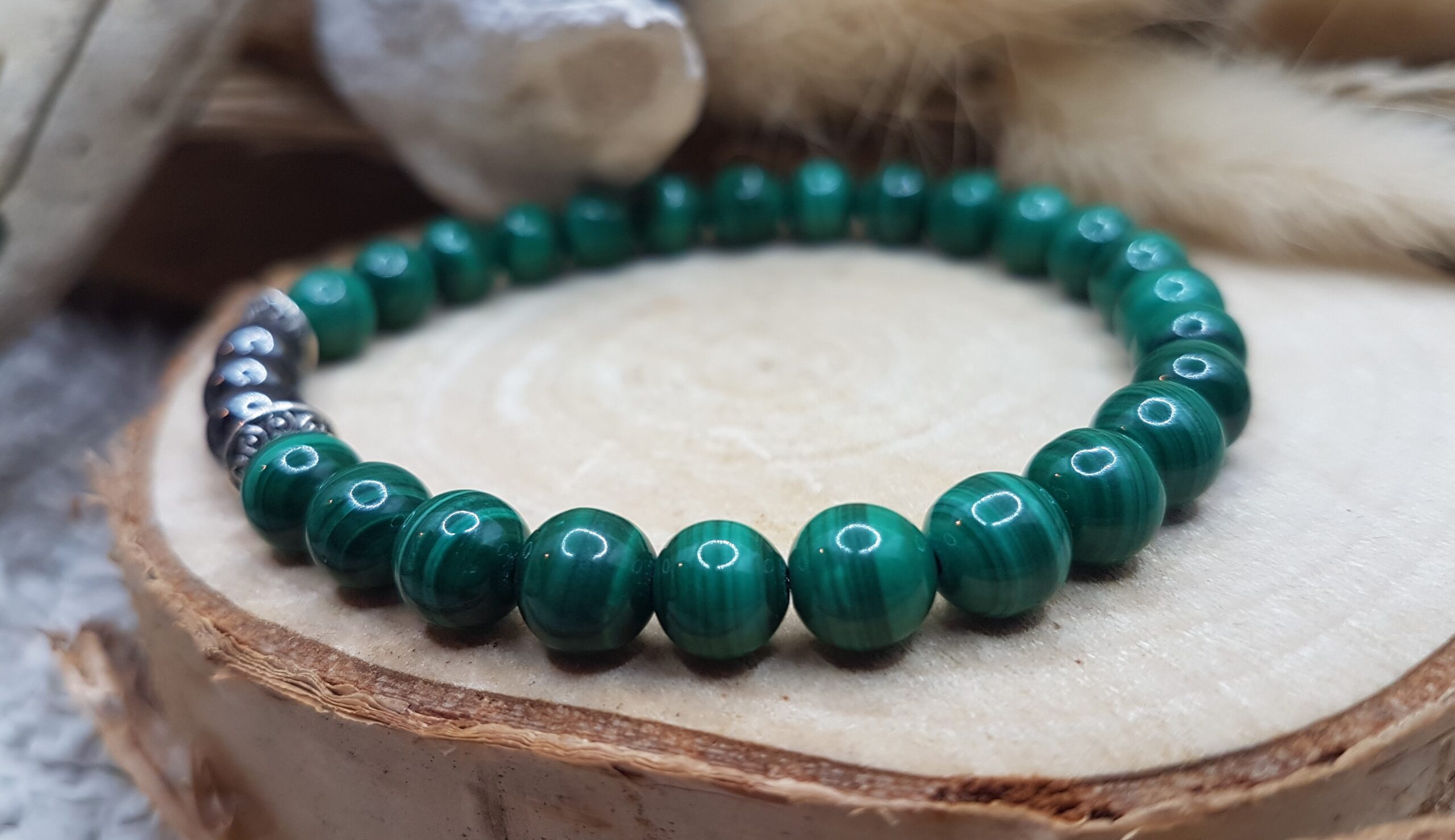 Bracelet malachite & hématite -Santé et force - TRIO - les sens de julie - lithotherapie et artisanat prix 29euros