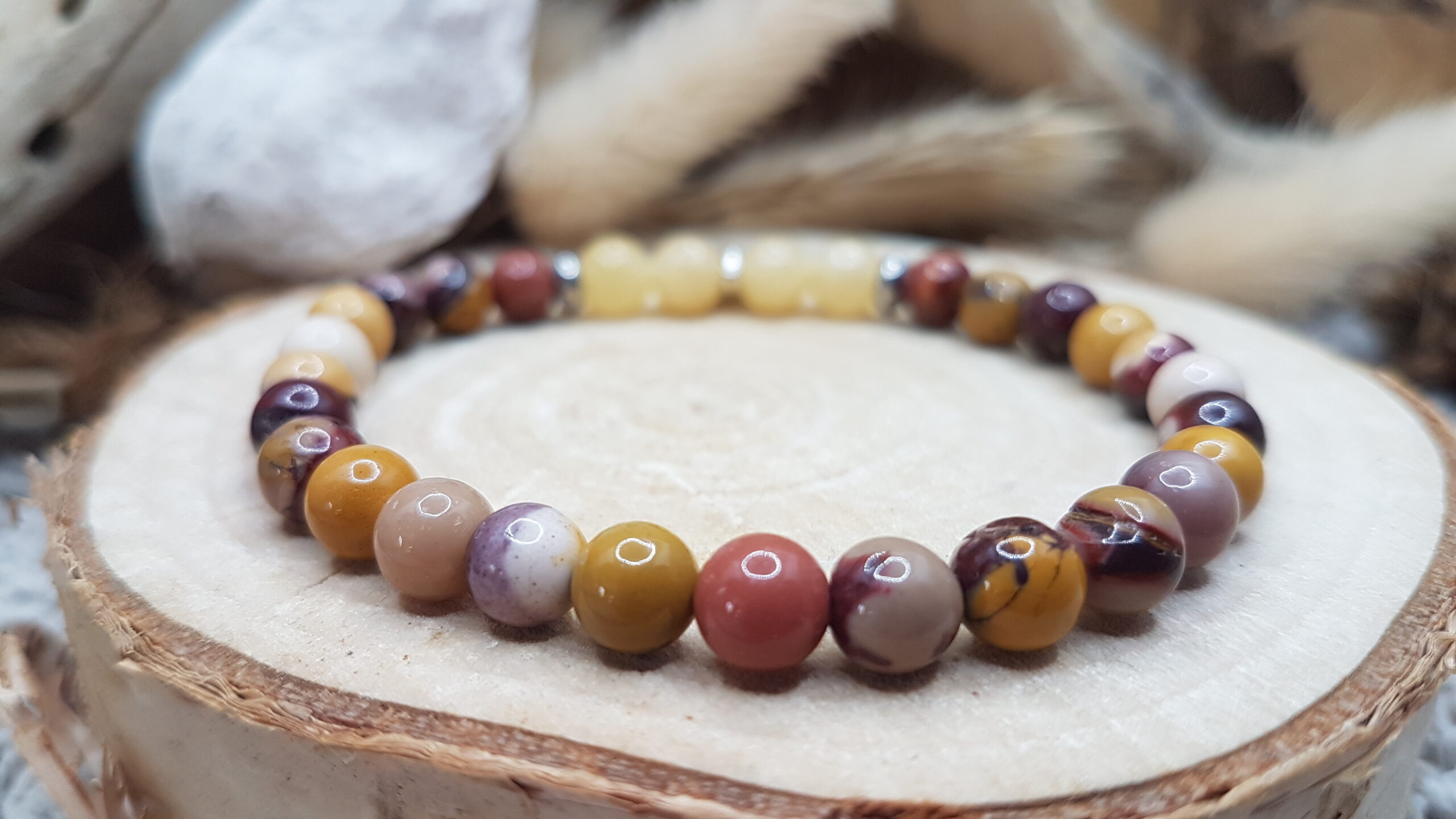 Bracelet Calcite orange & Jaspe Mokaite-Mini Om – Image 3