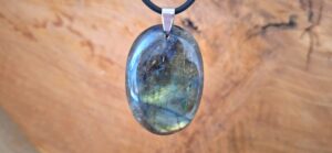 Pendentif Labradorite - Cabochon plat (13g)