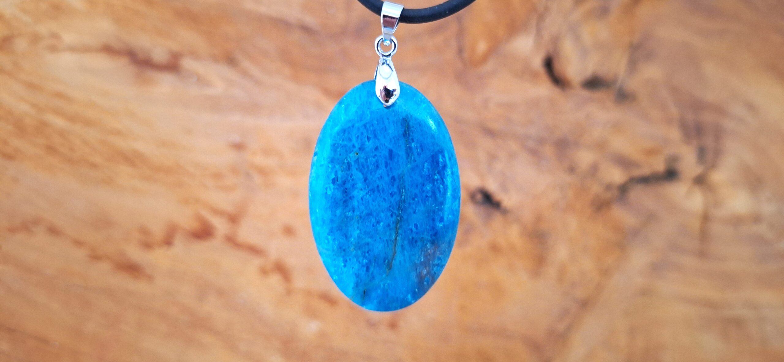 Pendentif Apatite Bleue-Cabochon-10g – Image 2