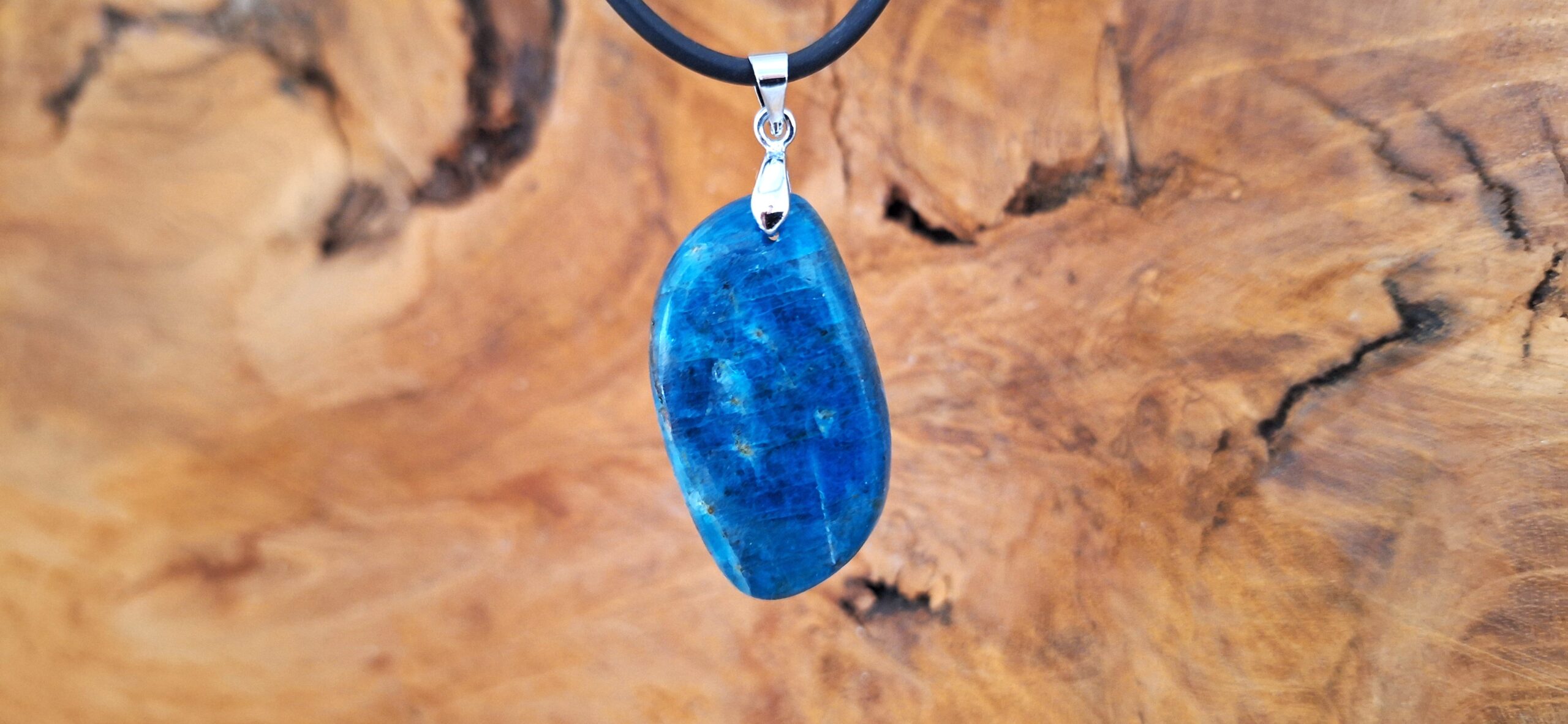 Pendentif Apatite Bleue-Feuille-9g – Image 2
